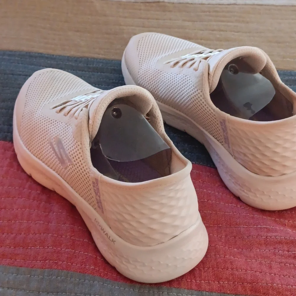 NWOT Skechers Go Walk Slip In Comfort Walking Shoes - Picture 8 of 16